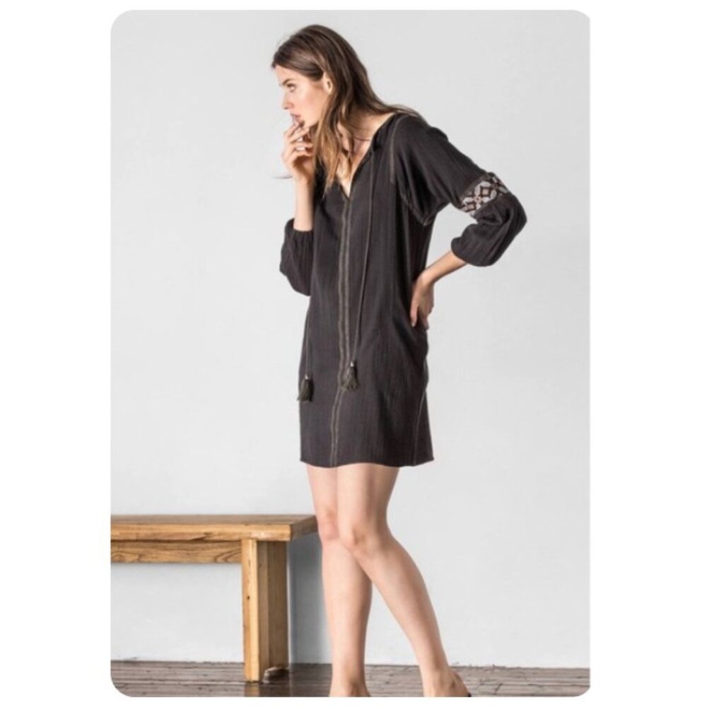 ! Lilla P Embroidered Gauze Long Sleeve Dress sz L - Picture 2 of 9